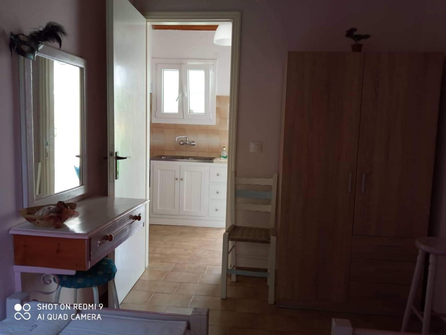 Errika Apartment Ipsos Ngoại thất bức ảnh